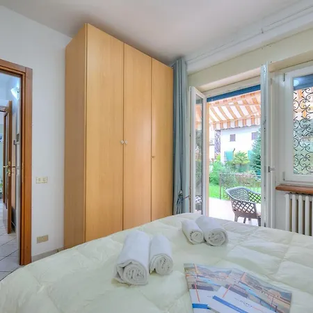Apartamento Apt Leonardo With Garden - Happy Stresa
